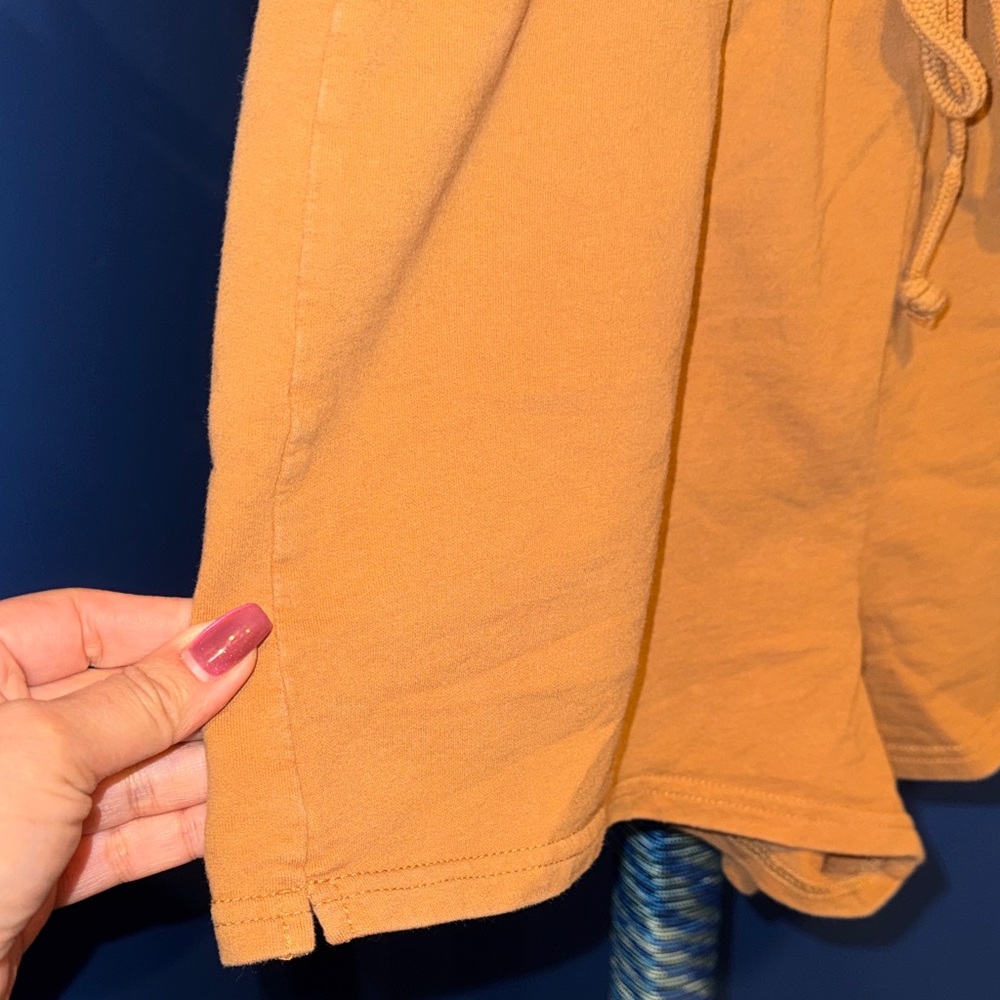 Forever 21- Women's Tan Drawstring Shorts Size Large - Picture 9 of 14